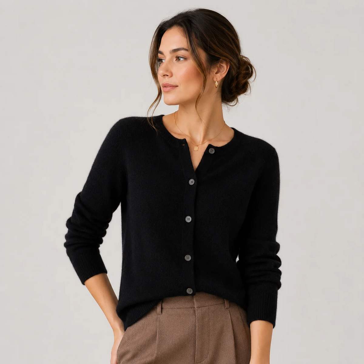Jennifer | Cozy Button-Up Knit Cardigan