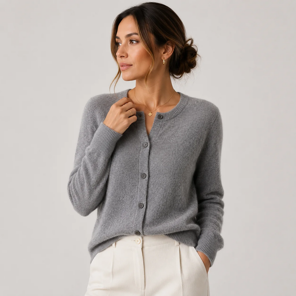 Jennifer | Cozy Button-Up Knit Cardigan