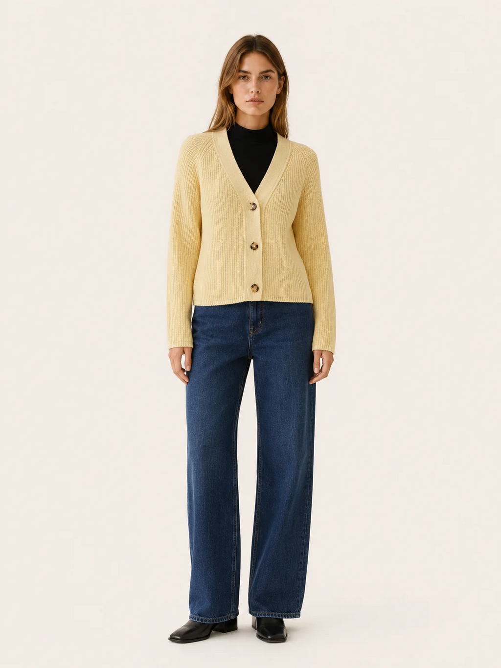 Lysandra | Classic Ribbed V-Neck Button Cardigan